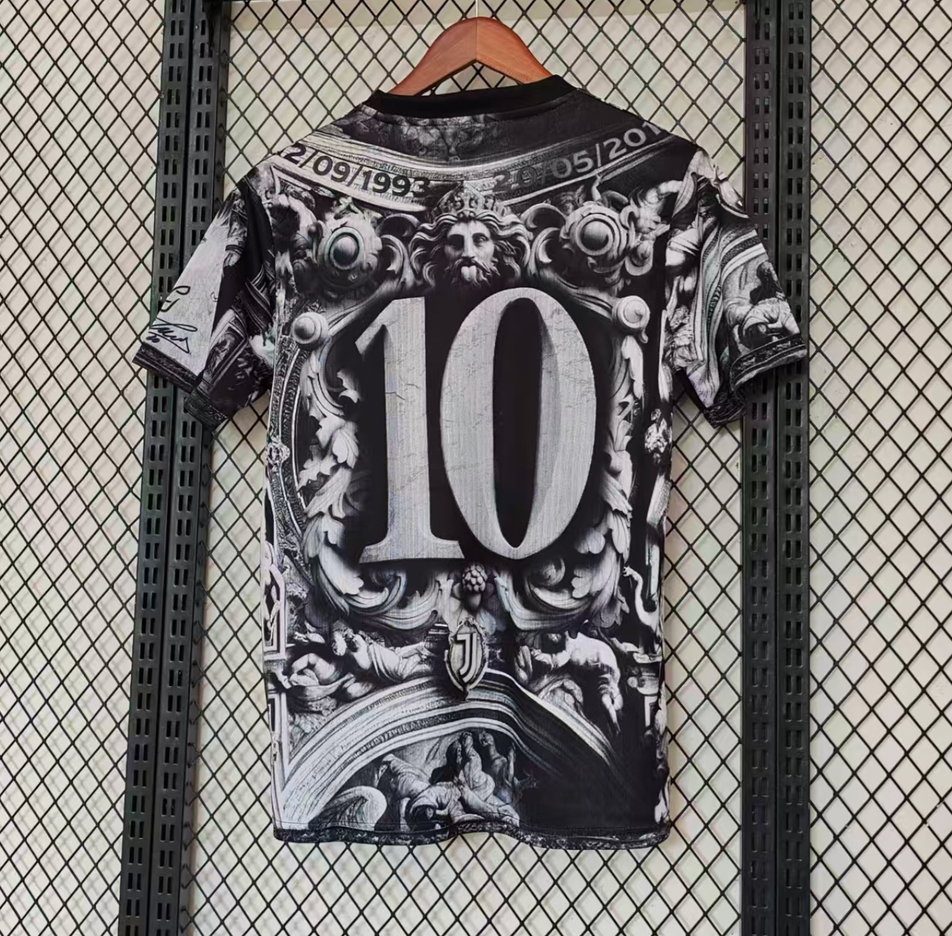 Juventus 2026 pre-match jersey