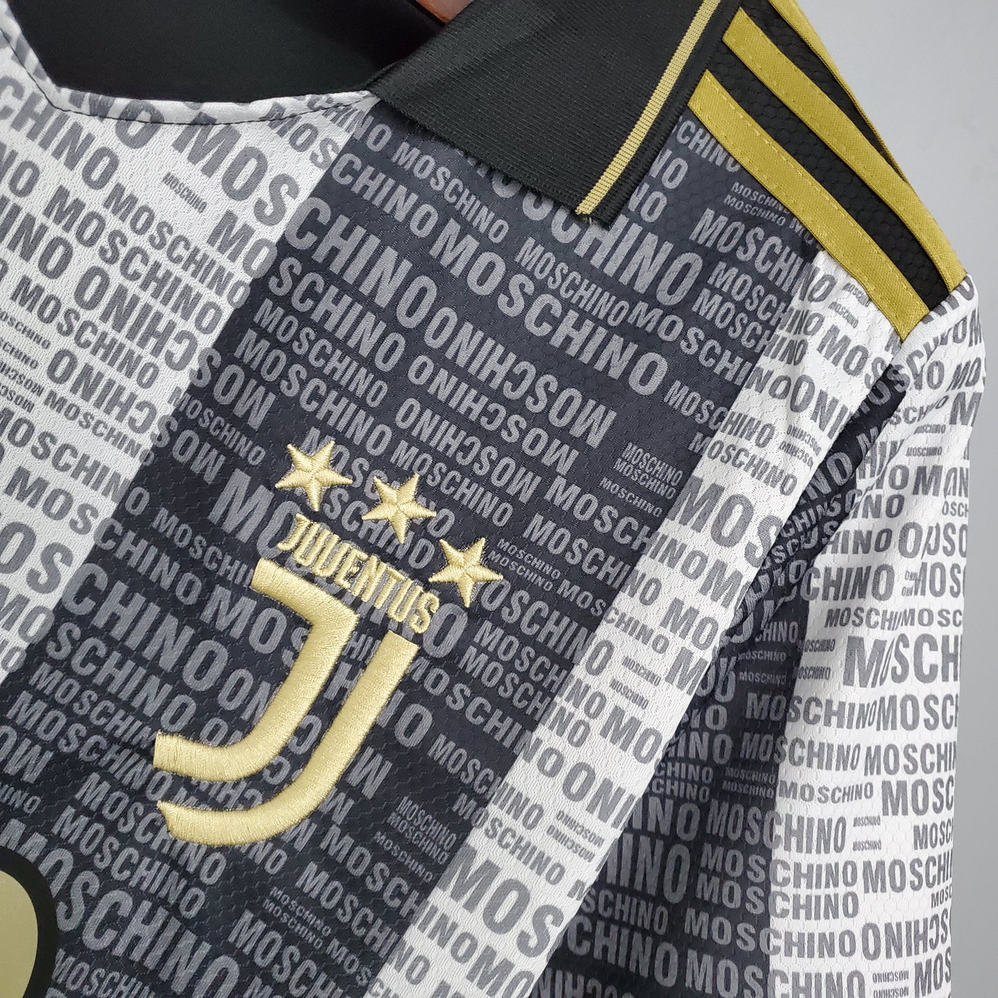 Juventus X Moschino Special Design