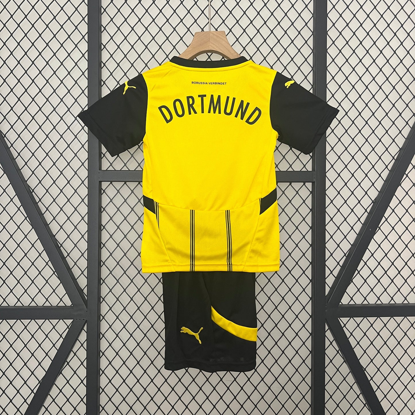 Borussia Dortmund 24-25 Kids jersey