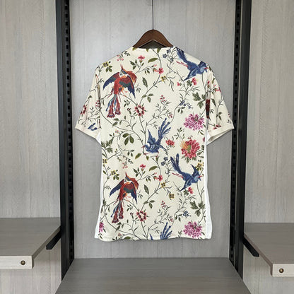 Camisa de edición especial con flores de Francia X Dior 