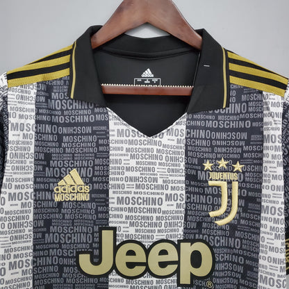 Juventus X Moschino – Sonderdesign