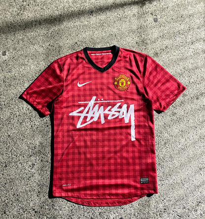 MANCHESTER UNITED X STUSSY LIMITED