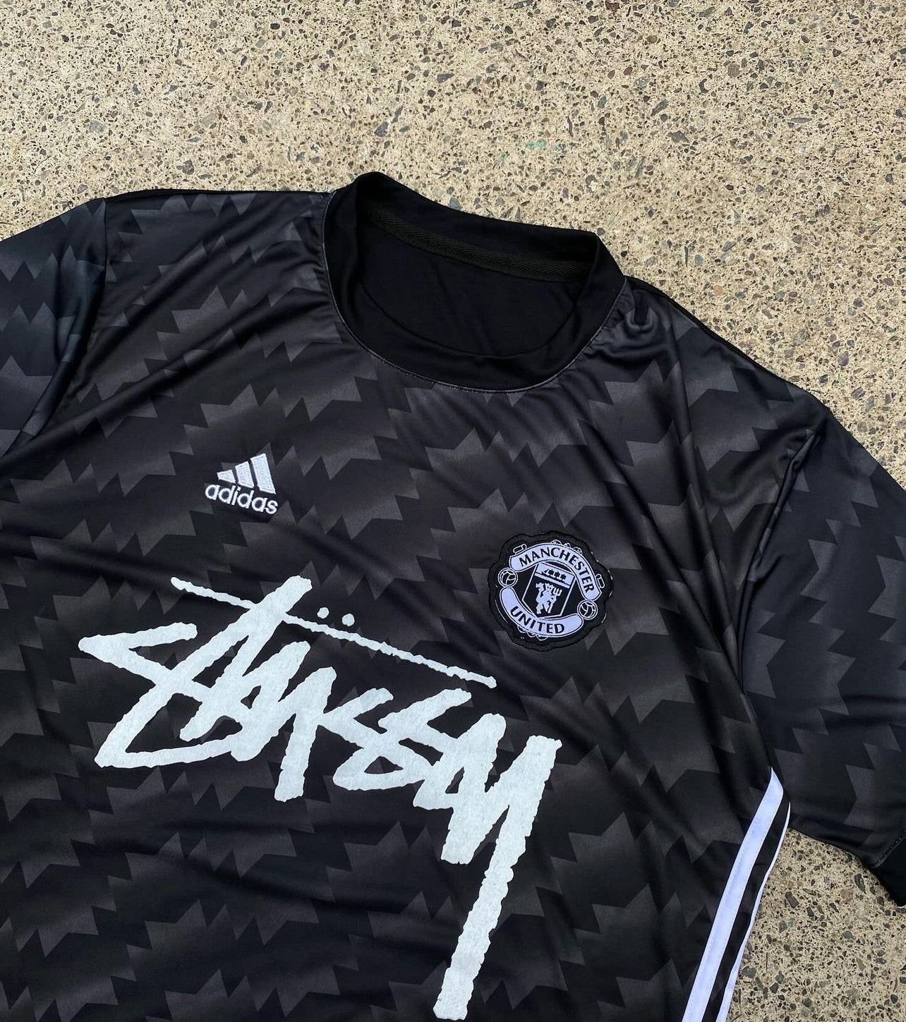 Manchester United x STUSSY LIMITED VERSION Schwarzes Trikot