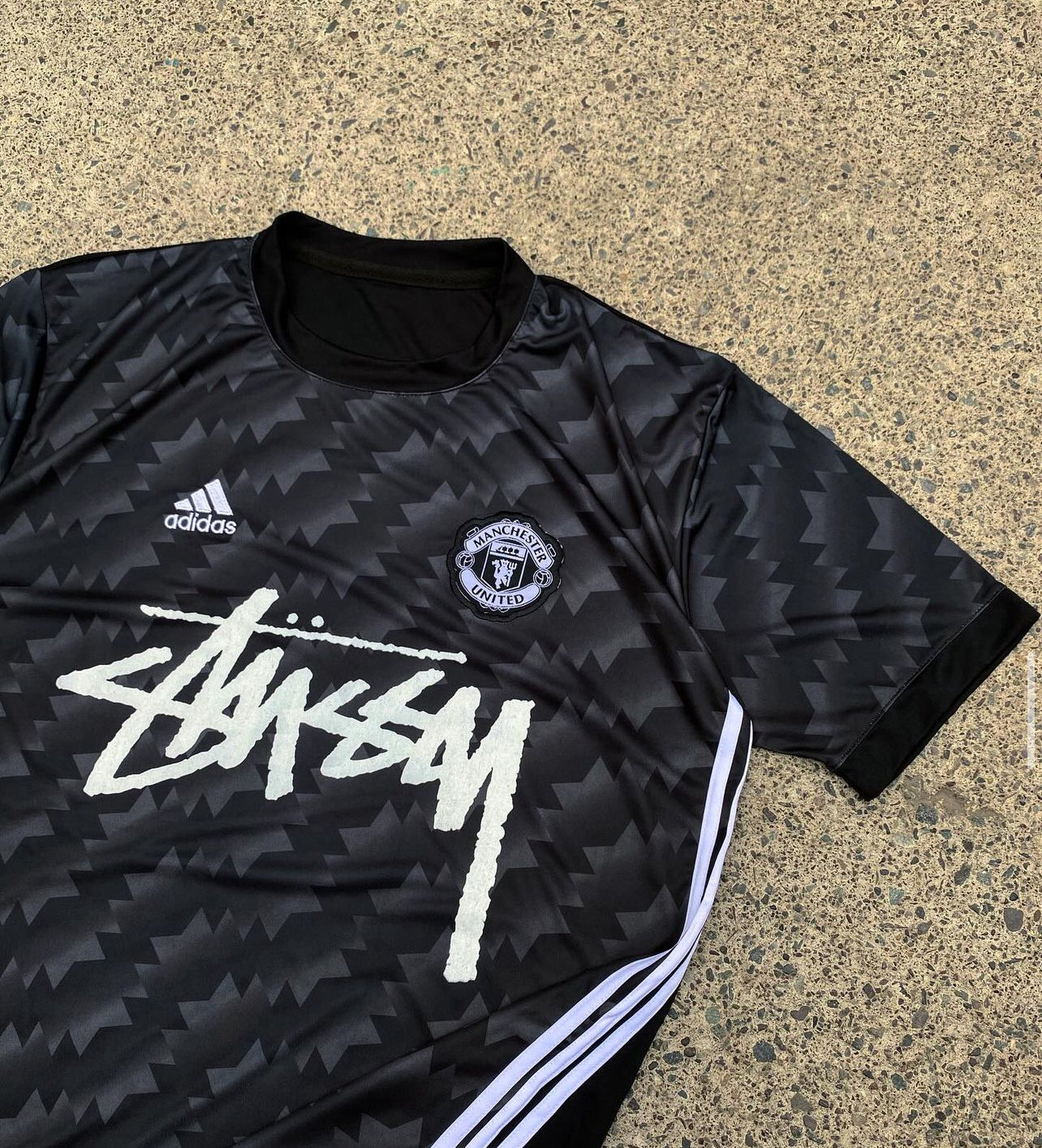 Manchester United x STUSSY LIMITED VERSION Schwarzes Trikot