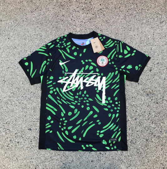 Kit conceptual Nigeria x Stussy