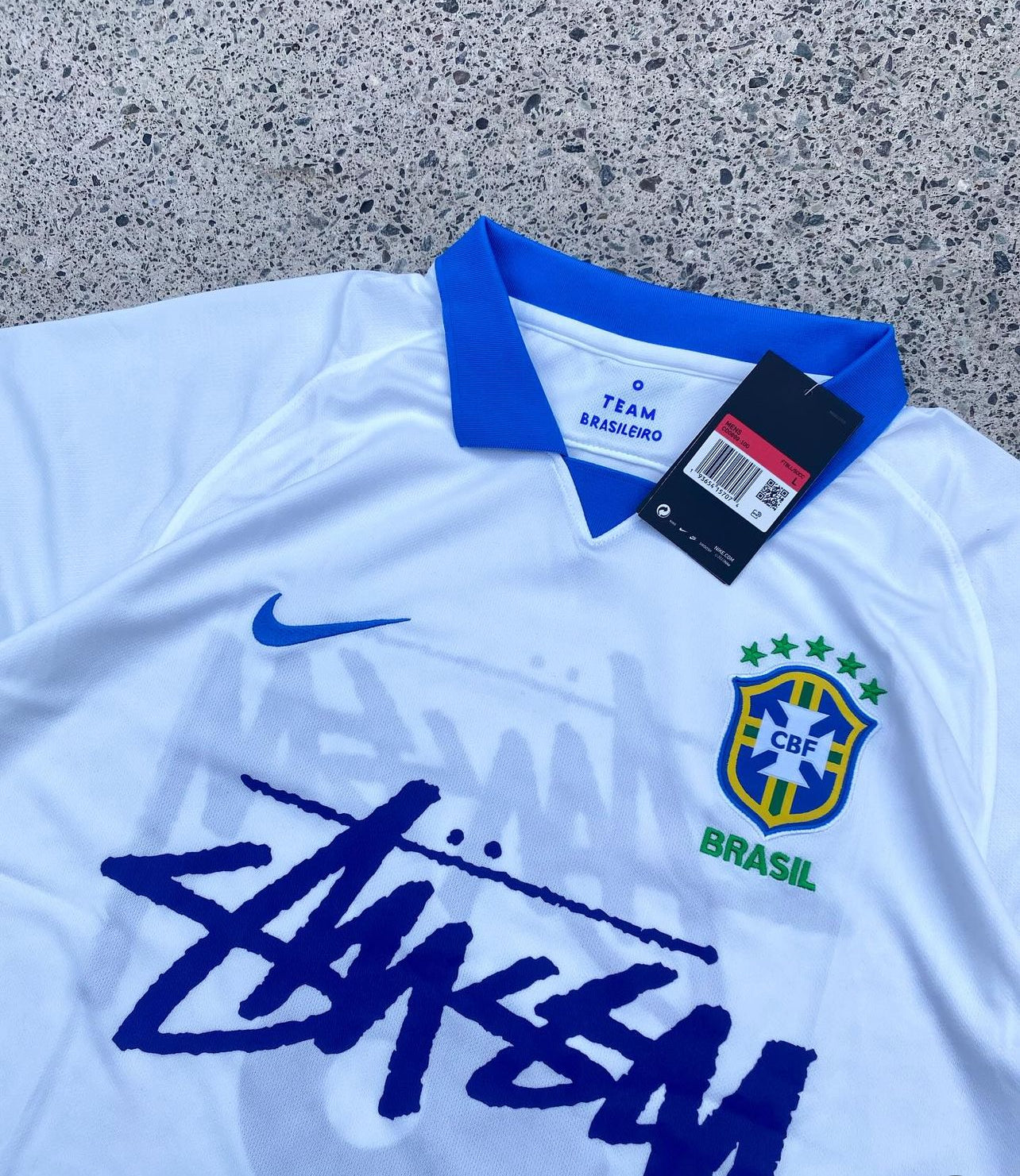 Edición especial Stussy Brasil blanco y azul 2019