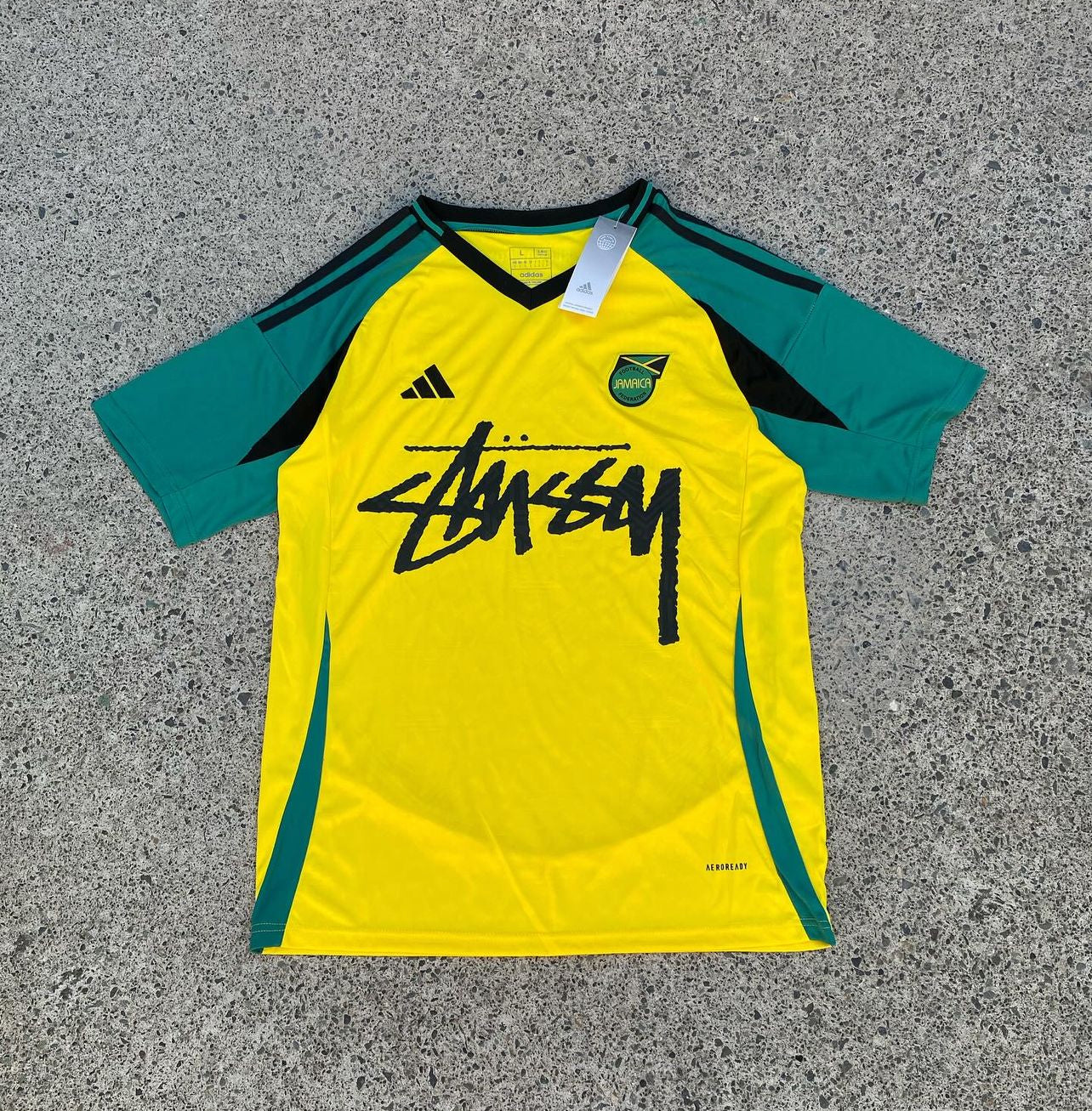 Camiseta Jamaica X Stussy Edición Especial 2024/2025