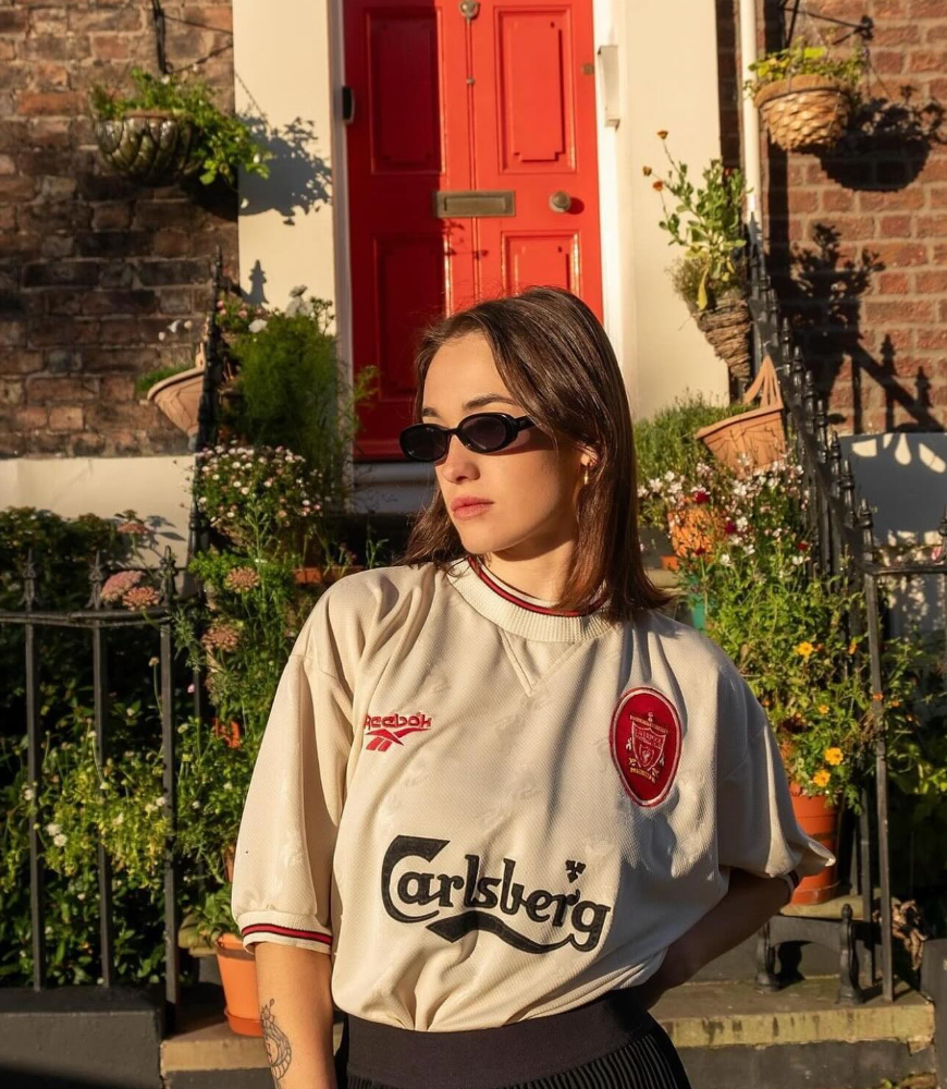 Liverpool 1996-1997 Away Retro Jersey
