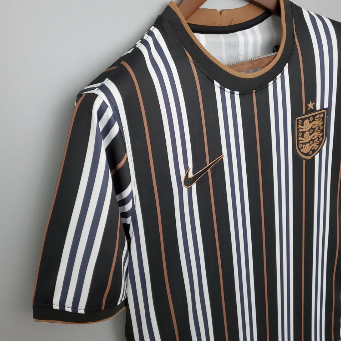 2024/25 England x Burberry special Edition