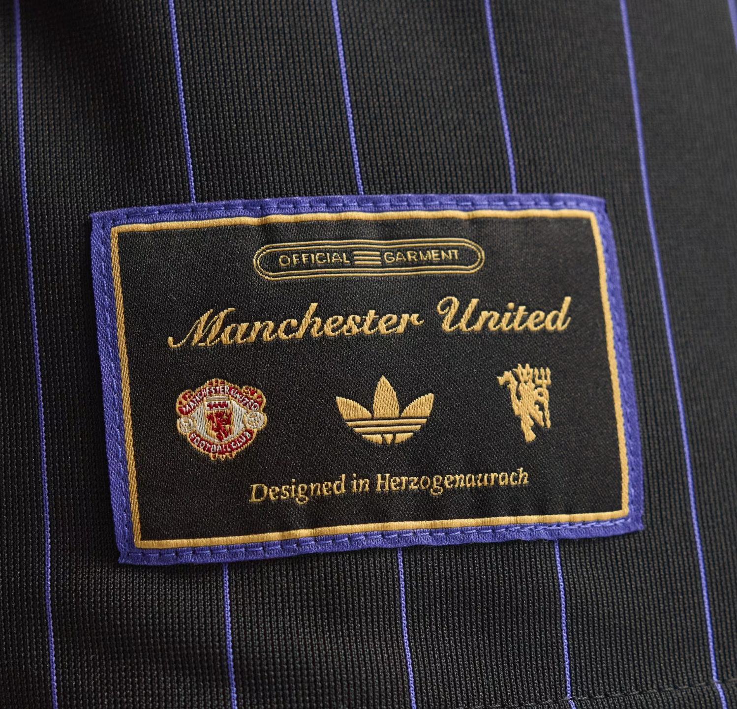 Manchester United Terrace Icons kit