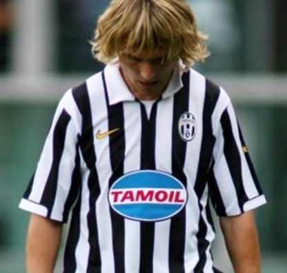 2006 / 2007 Juventus Home kit Retro