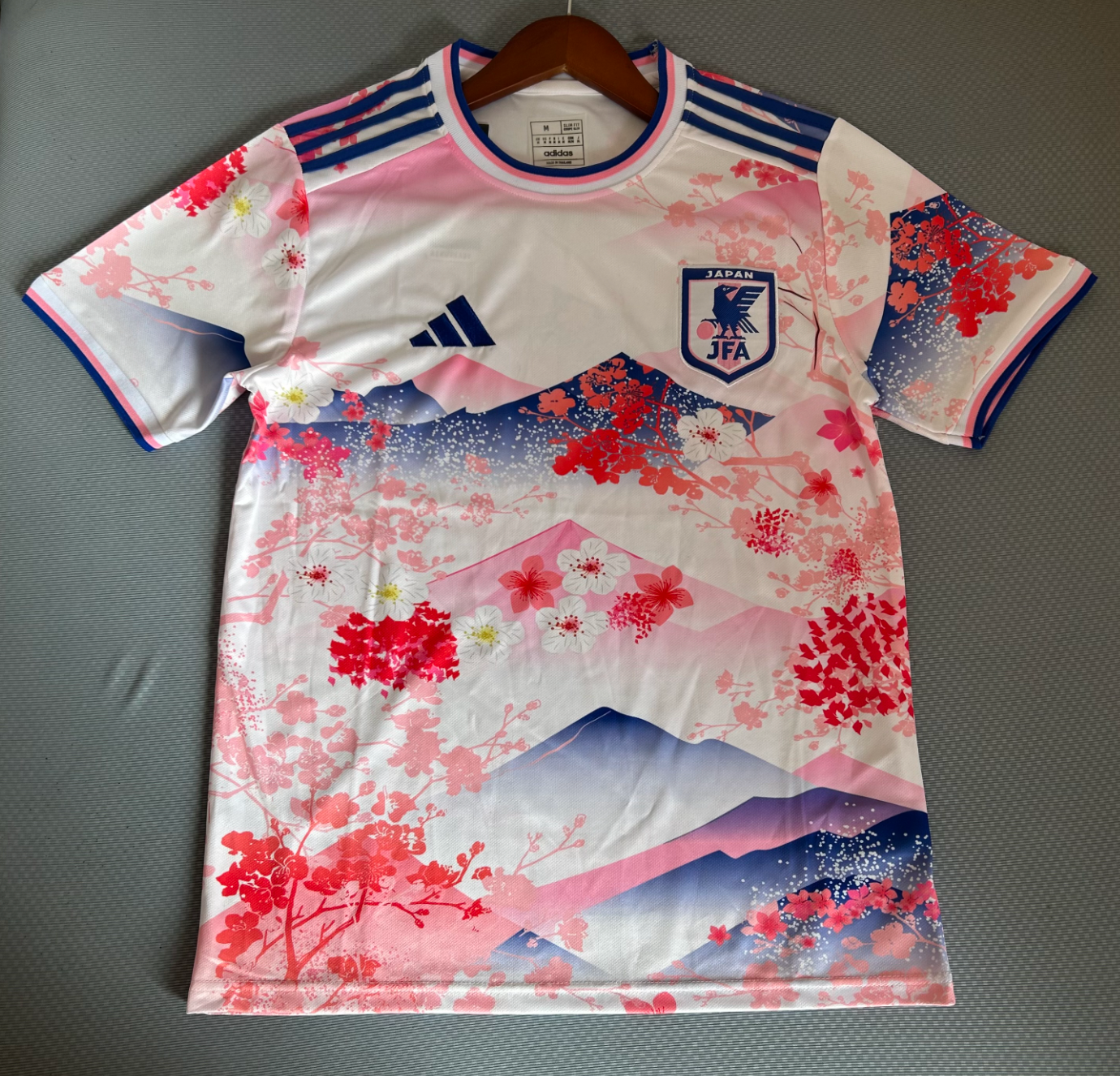 Japan Special Edition pink Jersey 2024 / 2025