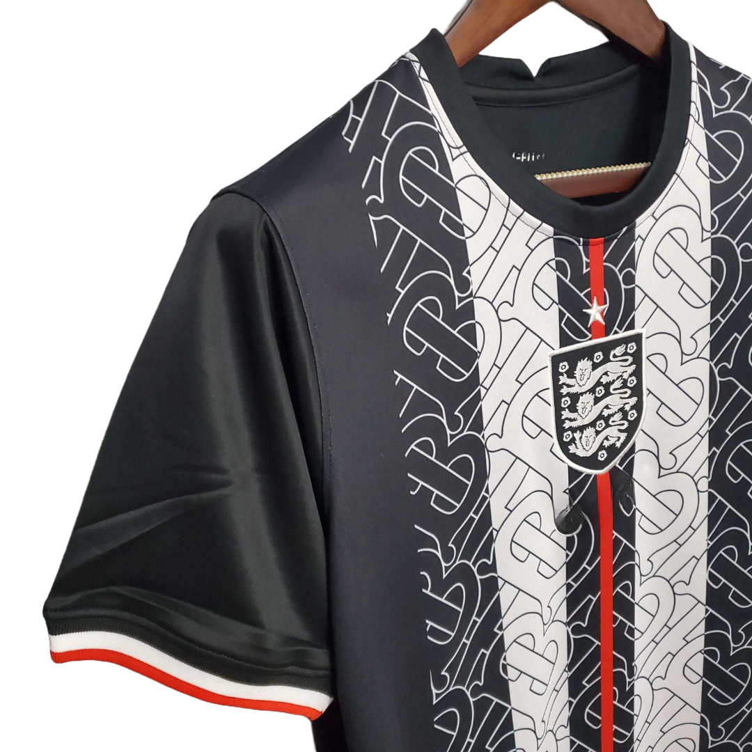 CAMISETA CONCEPTO INGLATERRA X BURBERRY