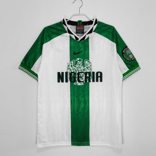 Uniforme blanco y verde de Nigeria 1996/98