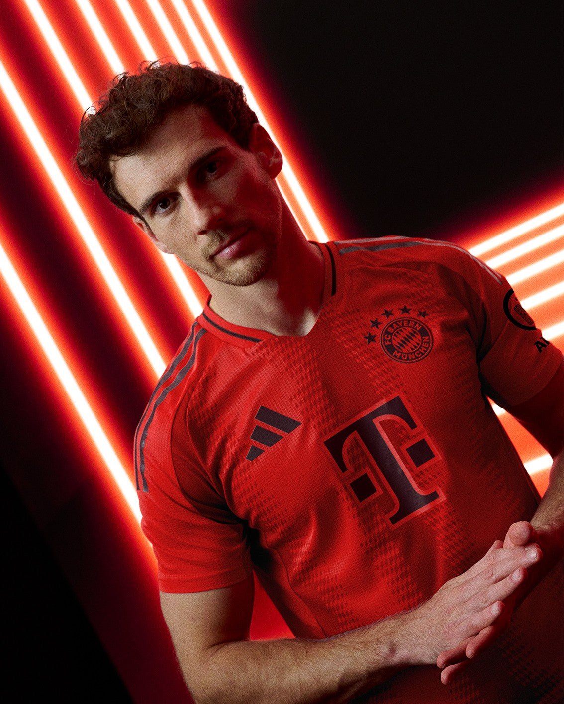 Bayern Munich Home Player Version jersey 2024/25