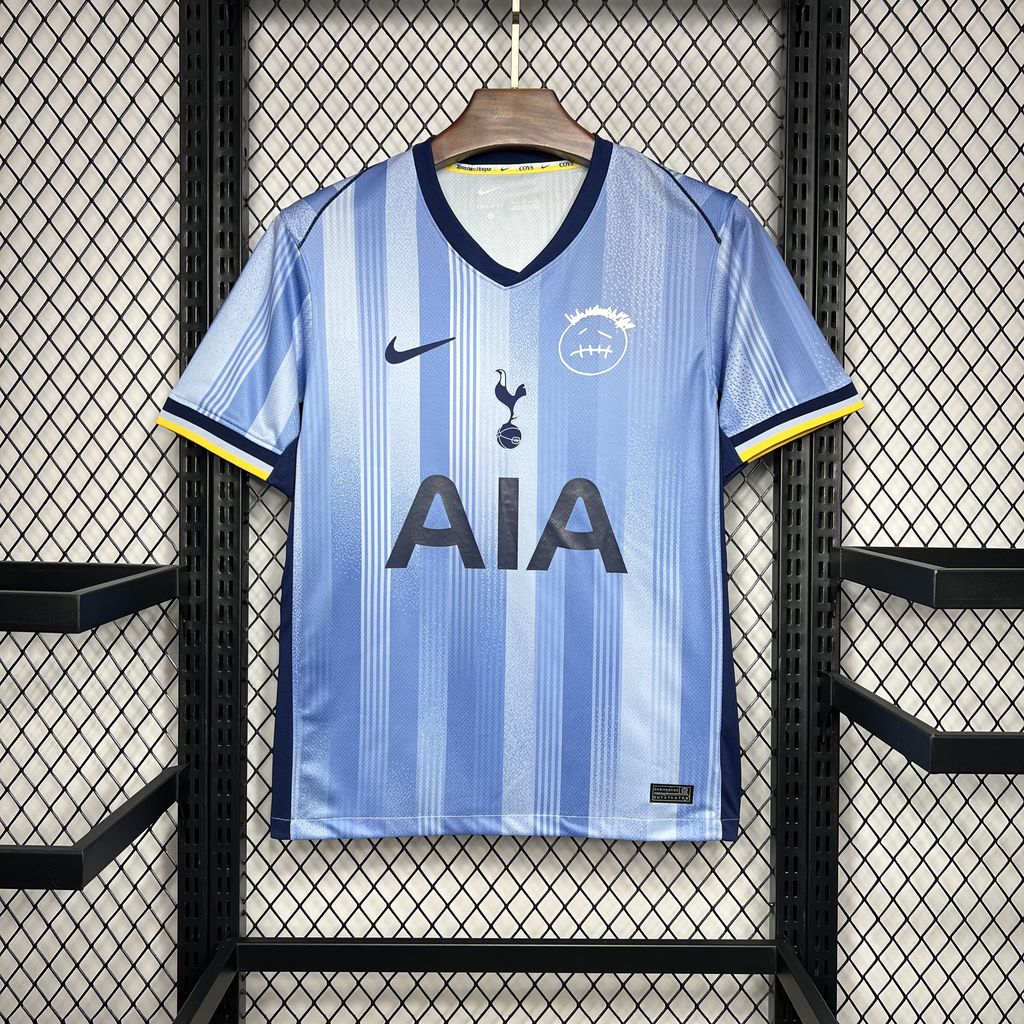 Tottenham X Travis Scott Trikot