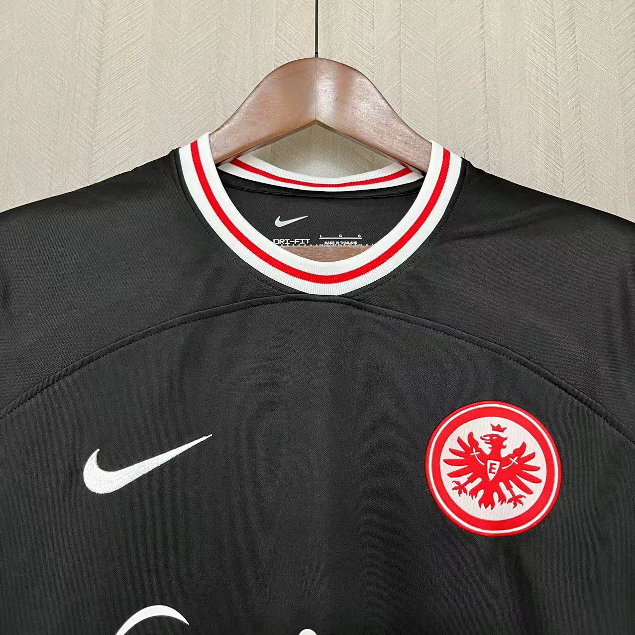 Frankfurt 23-24  Away